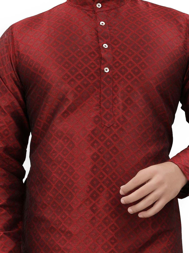 Men's Mandarin Collar Jacquard Straight Kurta — Maroon — Quality Craftsmanship Anatomy