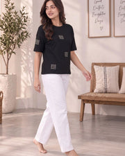 Women's Printed Drop-Shoulder Sleeves T-Shirt — Black — Thumbnail 3