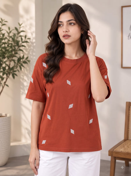 Divra Clothing Women Self Design Round Neck T-Shirt — Maroon — Tshirt Factory India Direct Wholesale Manufacturer